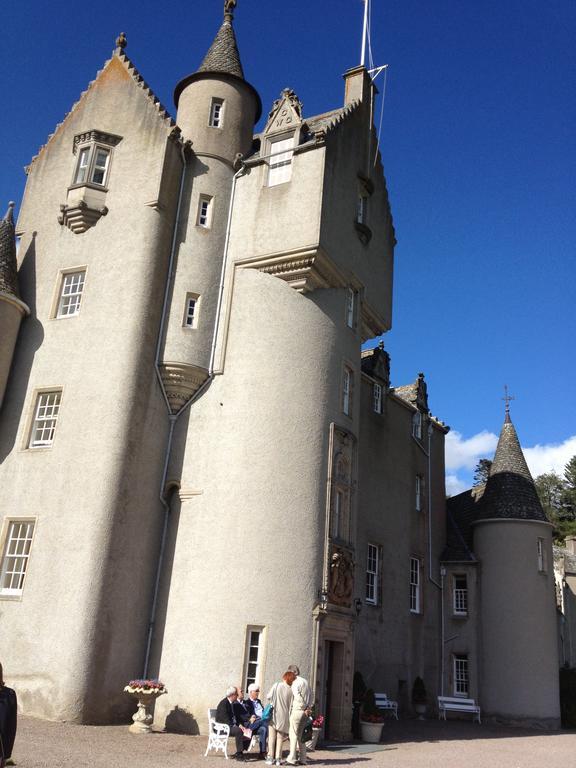 Conval House Bed And Breakfast Dufftown Exterior photo